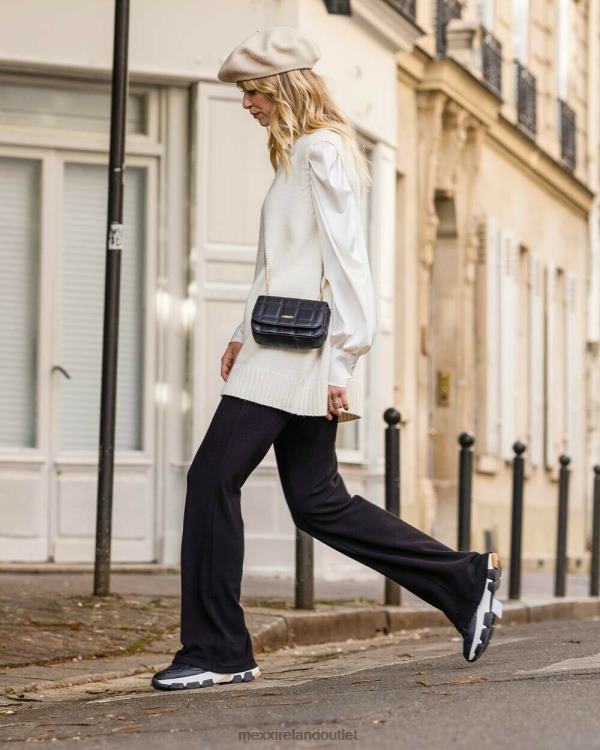 Mexx Quilted crossbody bag Black Schwarz 0T44H425 Women